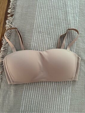 Warner's Convertible Strapless Bra in Light Nude/Beige